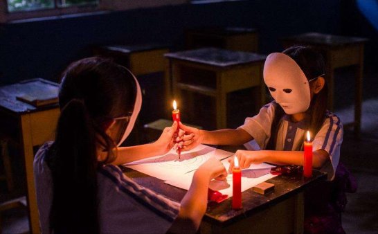半夜厕所里的磨牙声