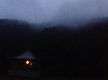 夜半山行记
